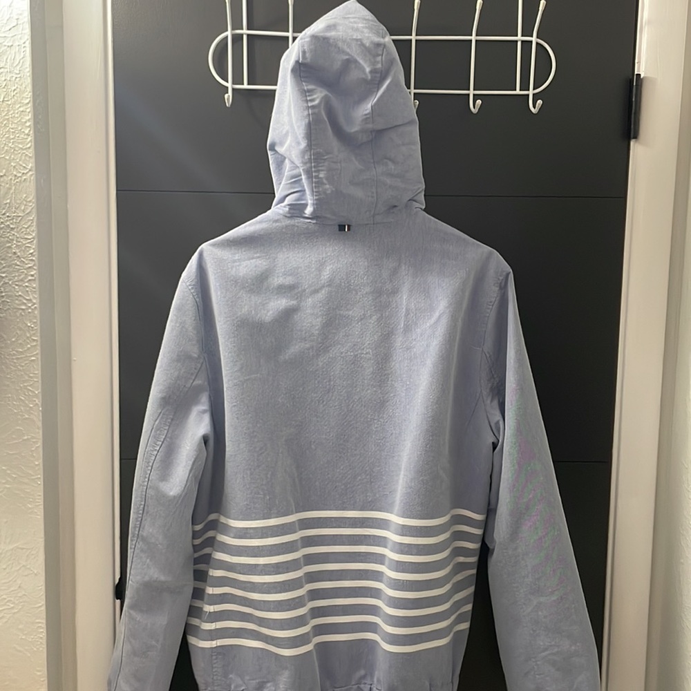 Lightweight Jacket - Picture 7 of 8